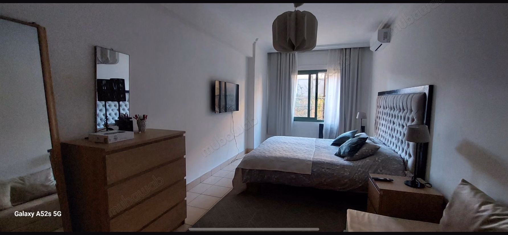 Sale of a beautiful apartment in Guéliz. 2 beautiful bedrooms. Concierge service, air conditioning