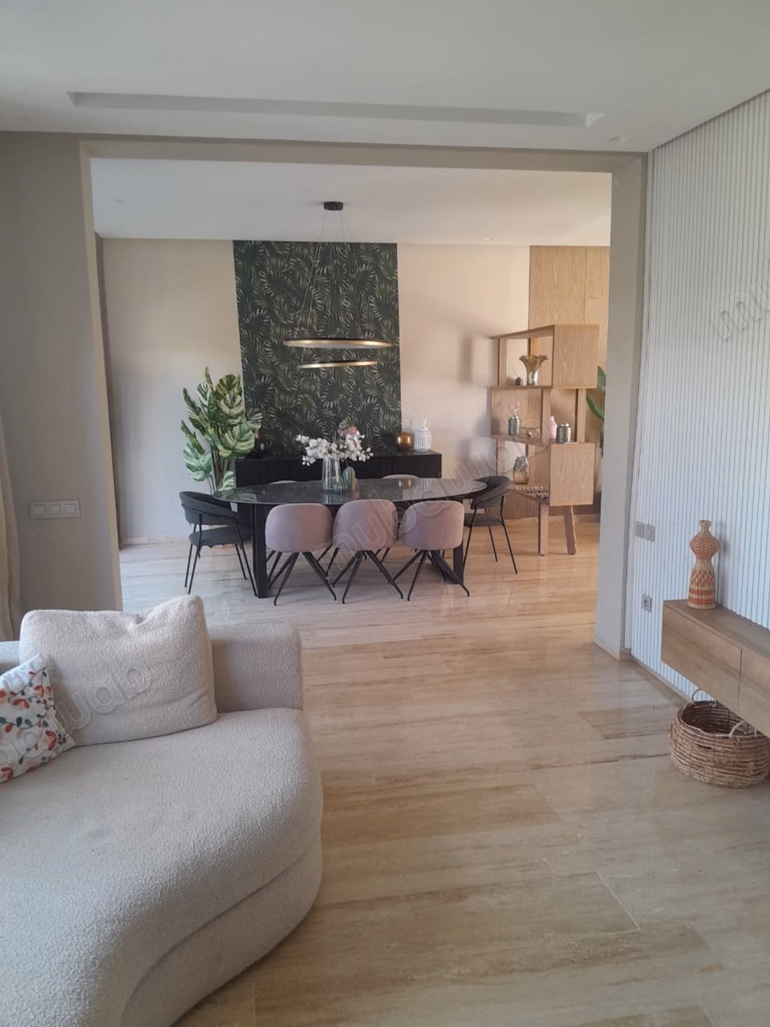 For sale luxury villa in Dar Bouazza. Area of 174 m². Well furnished