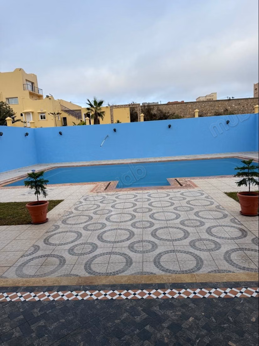 Villa con piscina con vistas al mar en Mirleft