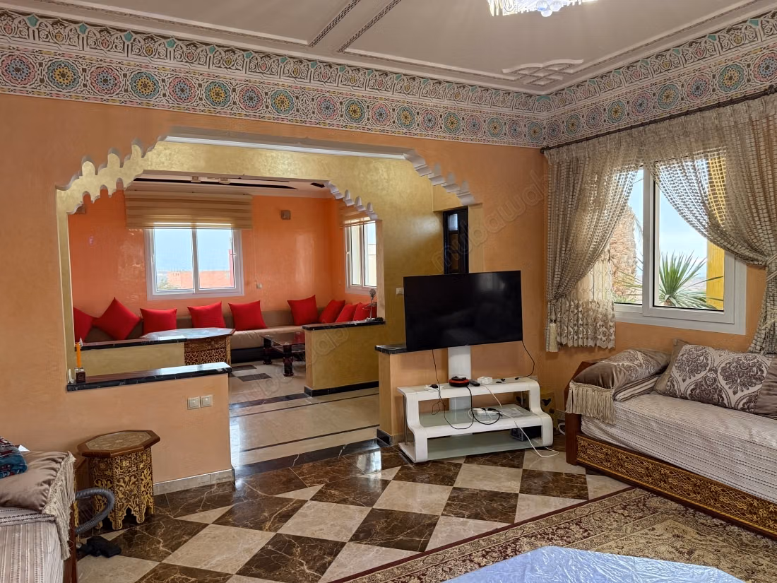 Villa con piscina con vistas al mar en Mirleft