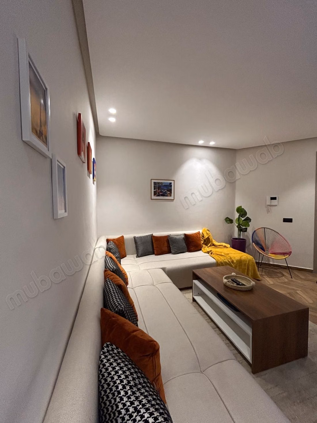 Studio meublé de Luxe à Bourgogne 
tantan