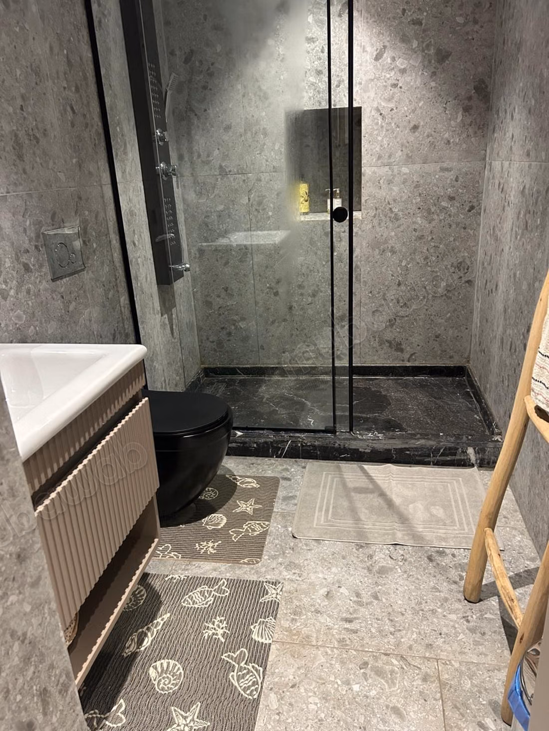 Studio meublé de Luxe à Bourgogne 
tantan
