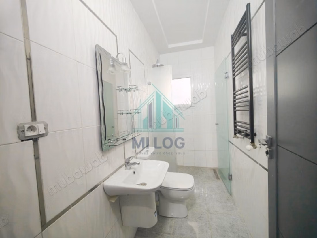 A louer un appartement s2 de 100 m² à la Nouvelle