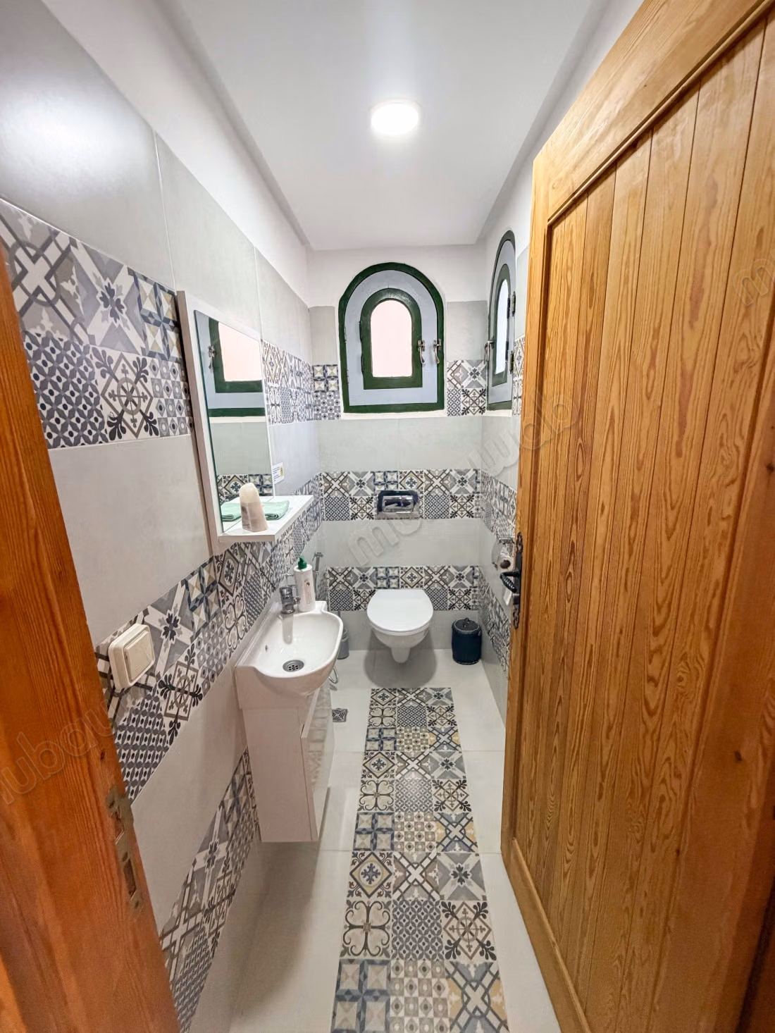 Kasbah te koop in Timsal – 4.256 m² met zwembad