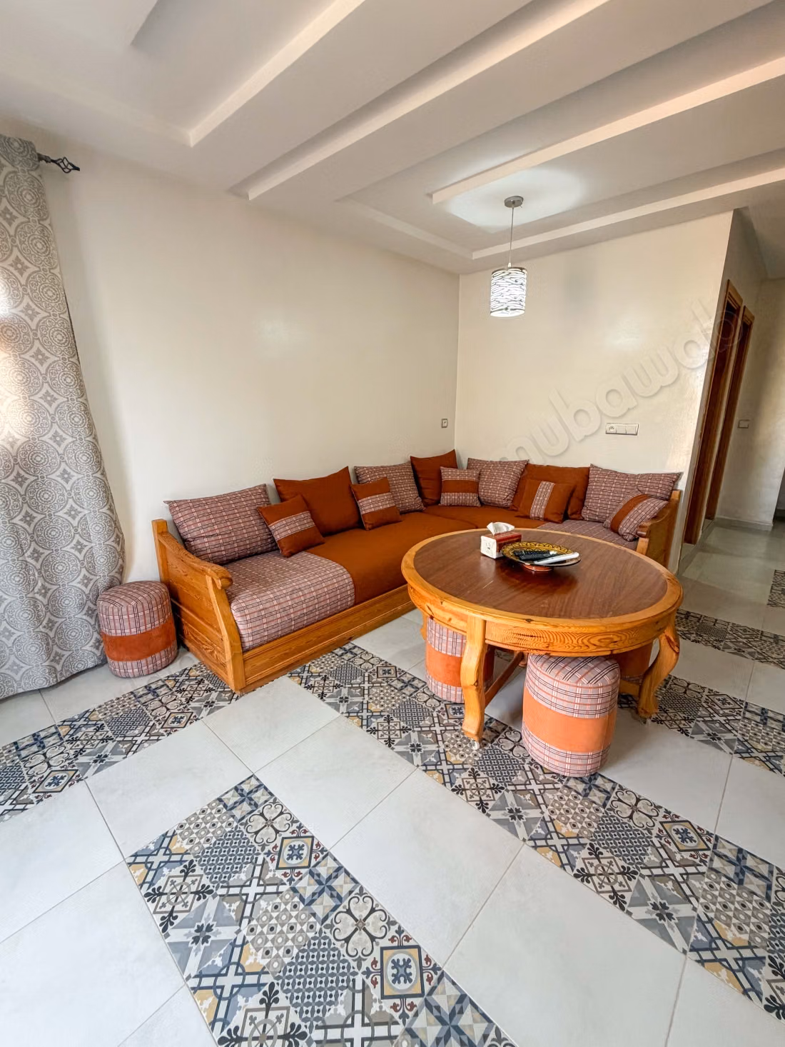 Kasbah te koop in Timsal – 4.256 m² met zwembad