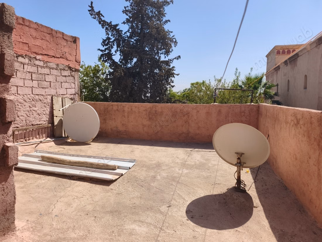 Top affaire. Petite Maison douria avec Terrasse