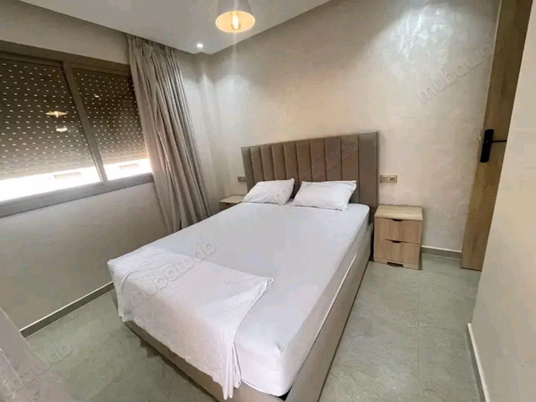 Bel appartement en location en Centre ville. Surface de 80 m². Antenne parabolique et sécurité
