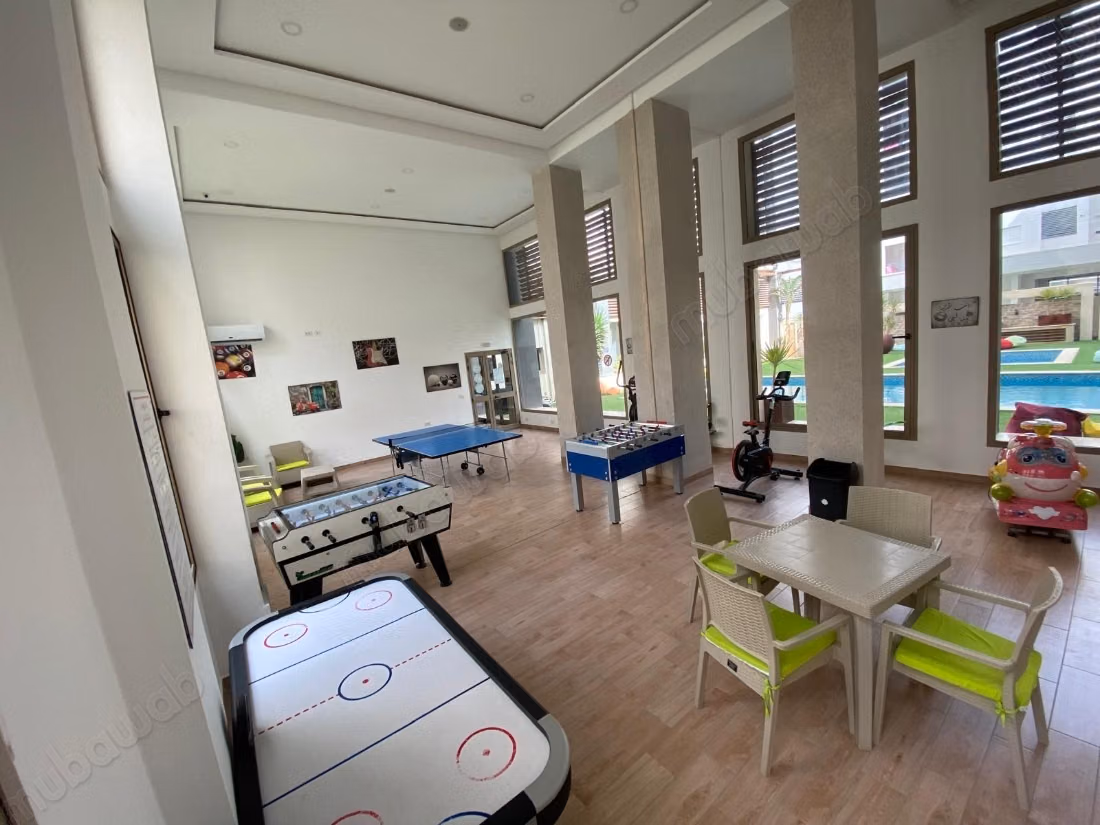 Location saisonnière à Hammamet Nord. 1 chambre. Double vitrage et chauffage central