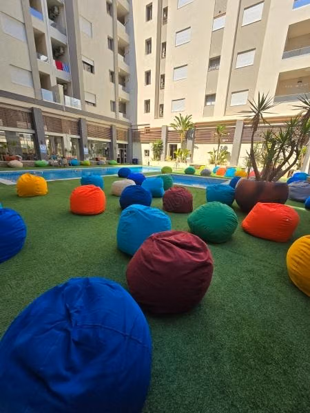 Location saisonnière à Hammamet Nord. 1 chambre. Double vitrage et chauffage central
