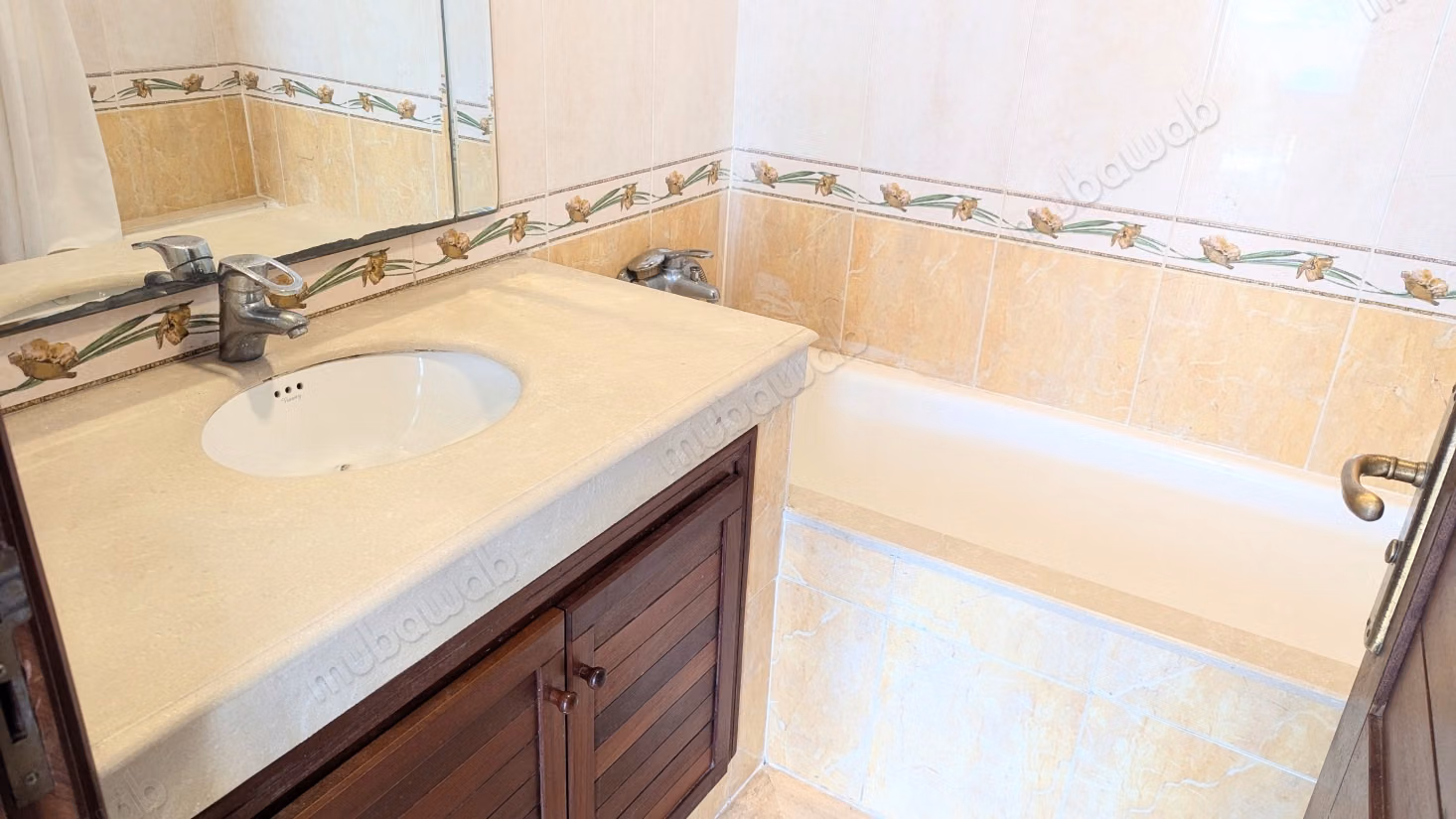 Appartement meublé à Palmier Parc Ligue Arabe