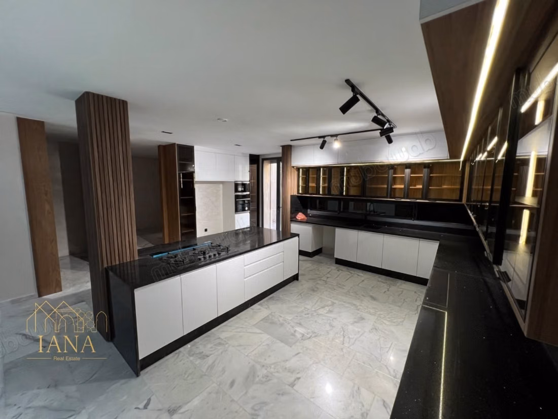 Villa 600m² with Pool in Targa Marrakech