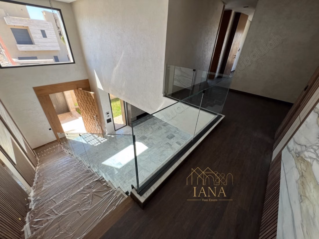 Villa 600m² with Pool in Targa Marrakech