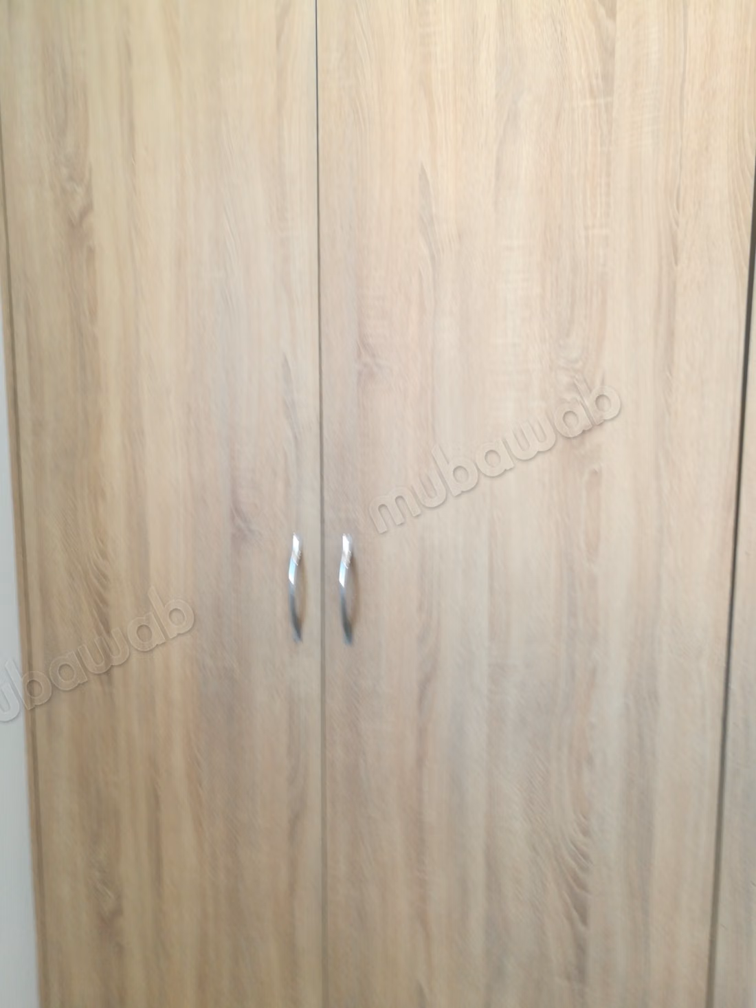 Appartement à louer à La Soukra Ville. 
2 belles chambres. 
Porte blindée, antenne parabolique