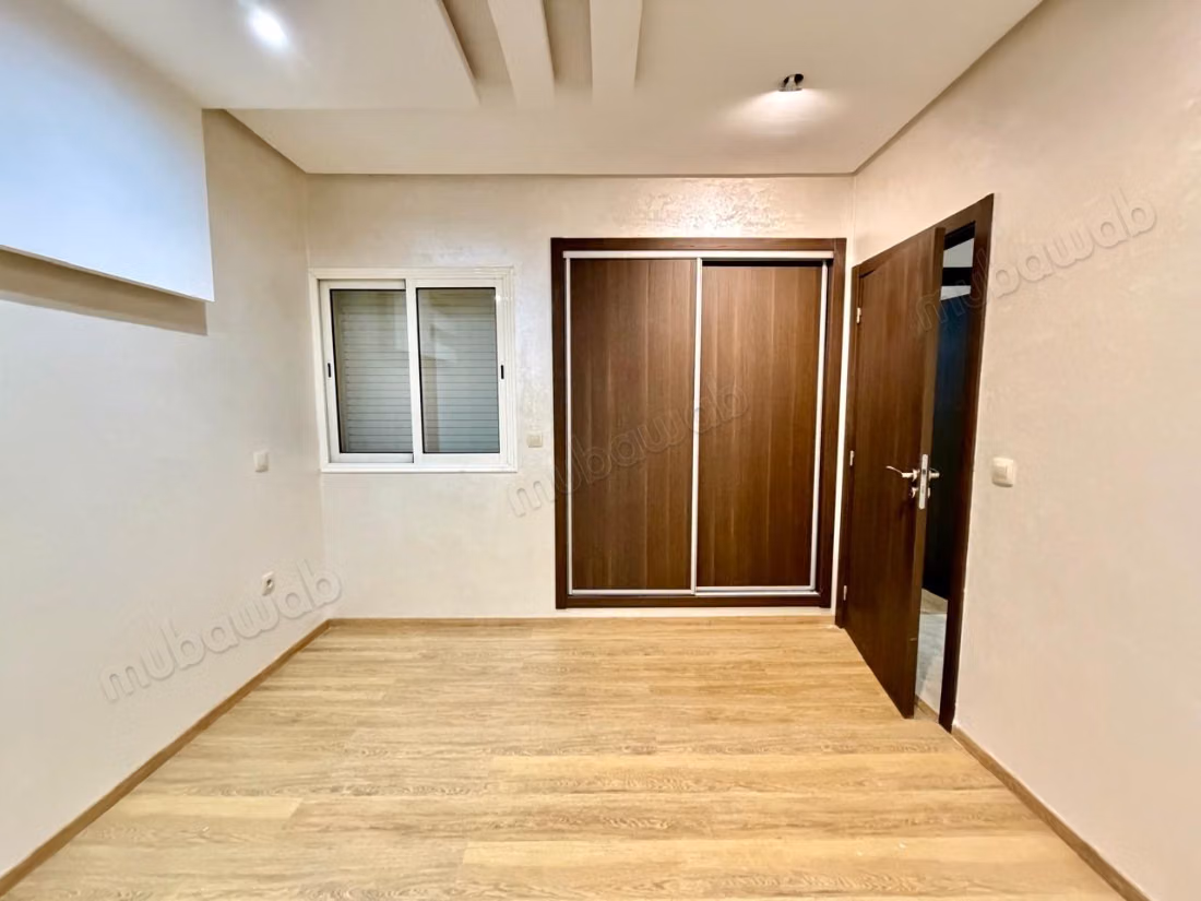 Location jolie appartement vide à Rez de chaussée. 65 mètre