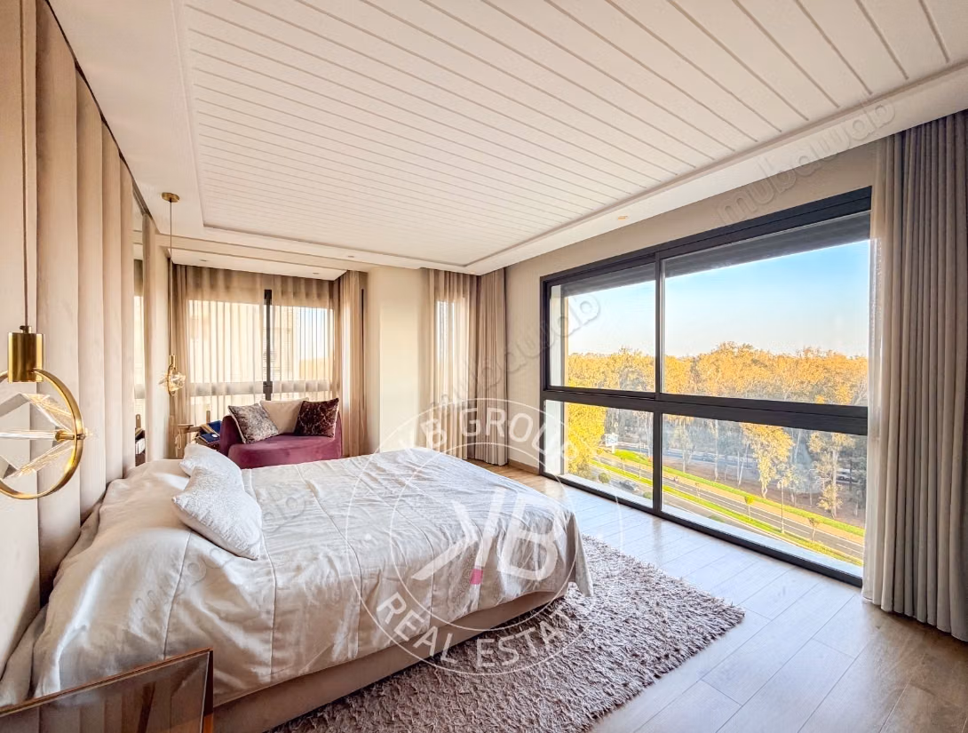 Appartement luxueux meublé à la location