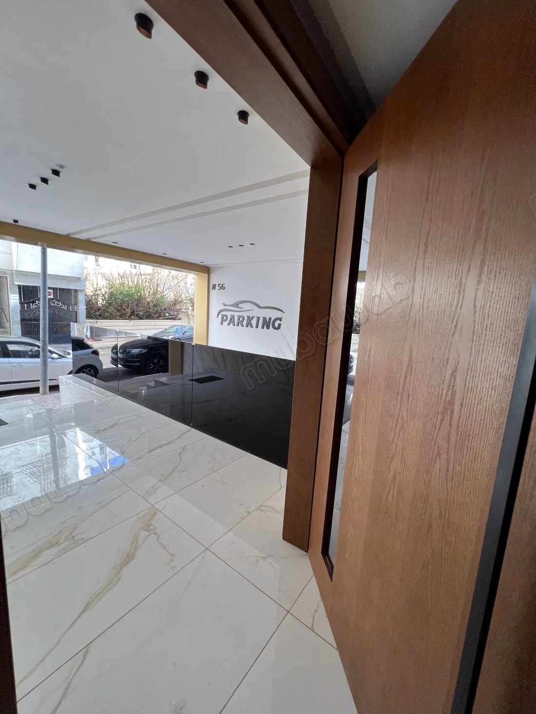Kantoren te huur in het centrum. Totale oppervlakte 80 m². Conciërgeservice