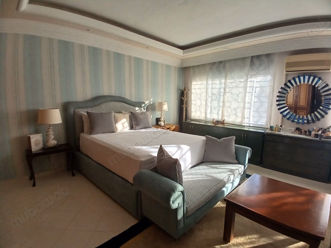 Prachtig appartement te huur in Riyad. Oppervlakte 320 m². Airconditioning en open haard