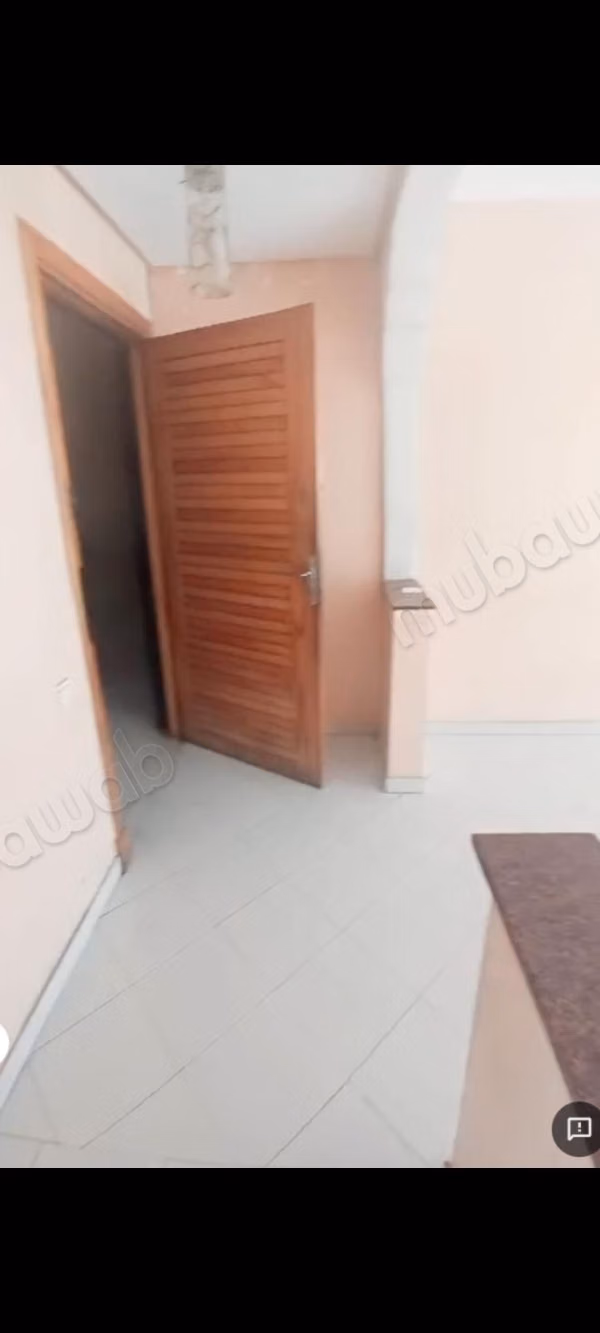 Appartamento in vendita in centro città. 1 Stanza. Ascensore e terrazza