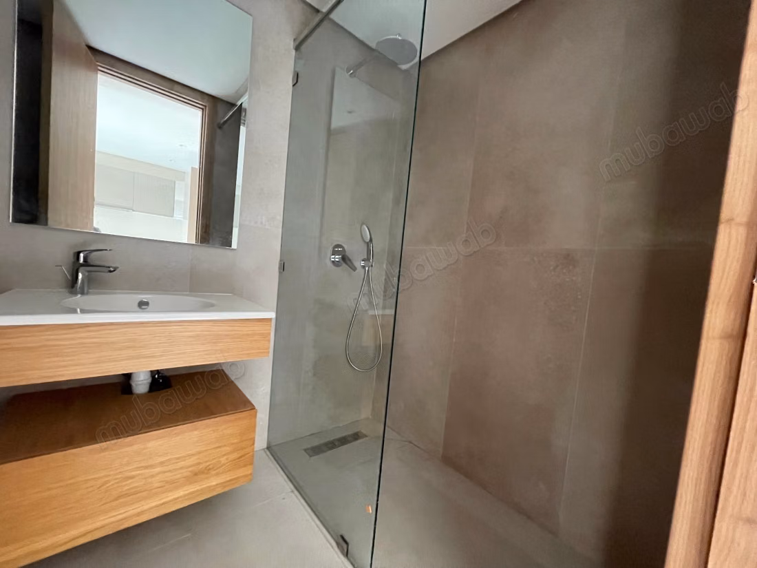 Estudio amueblado premium 70m² – Abdelmoumen