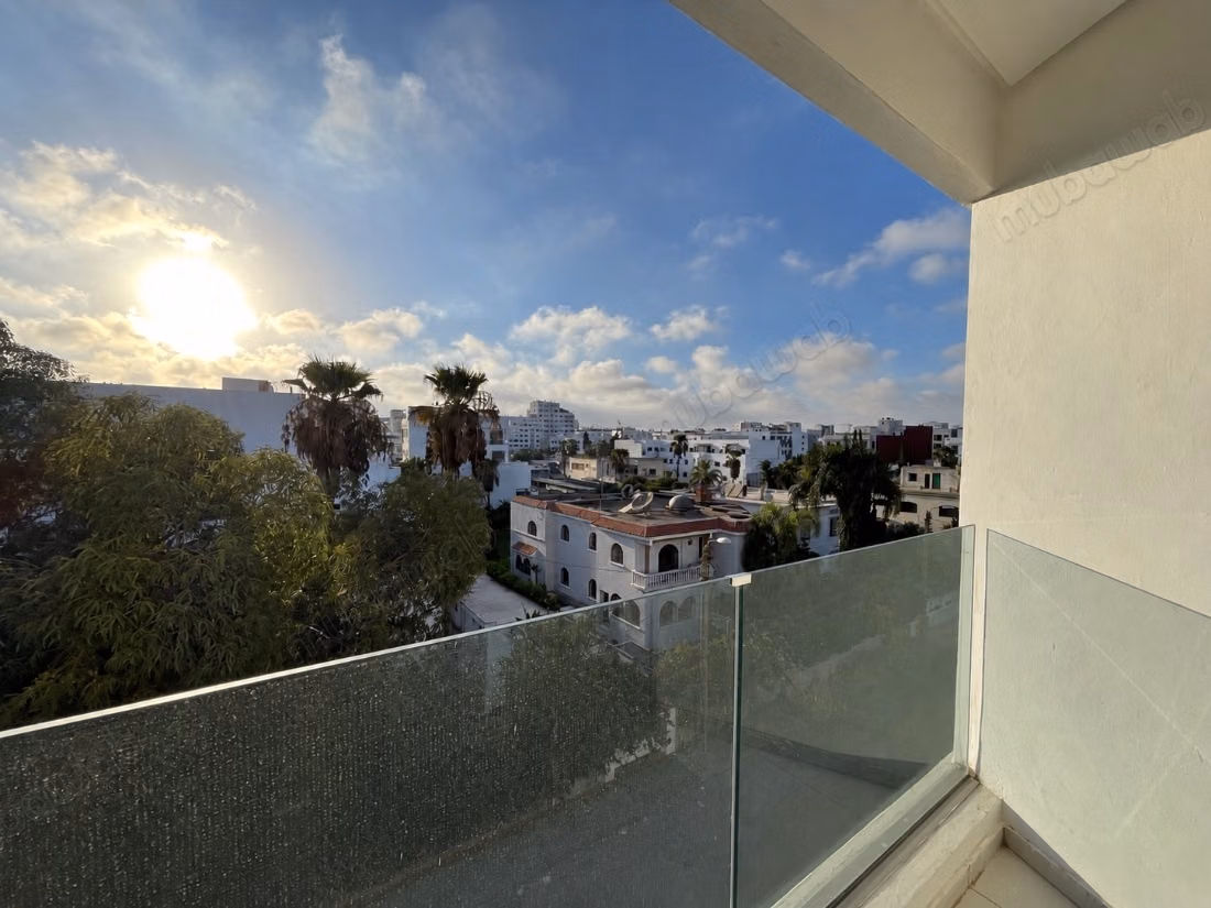Estudio amueblado premium 70m² – Abdelmoumen