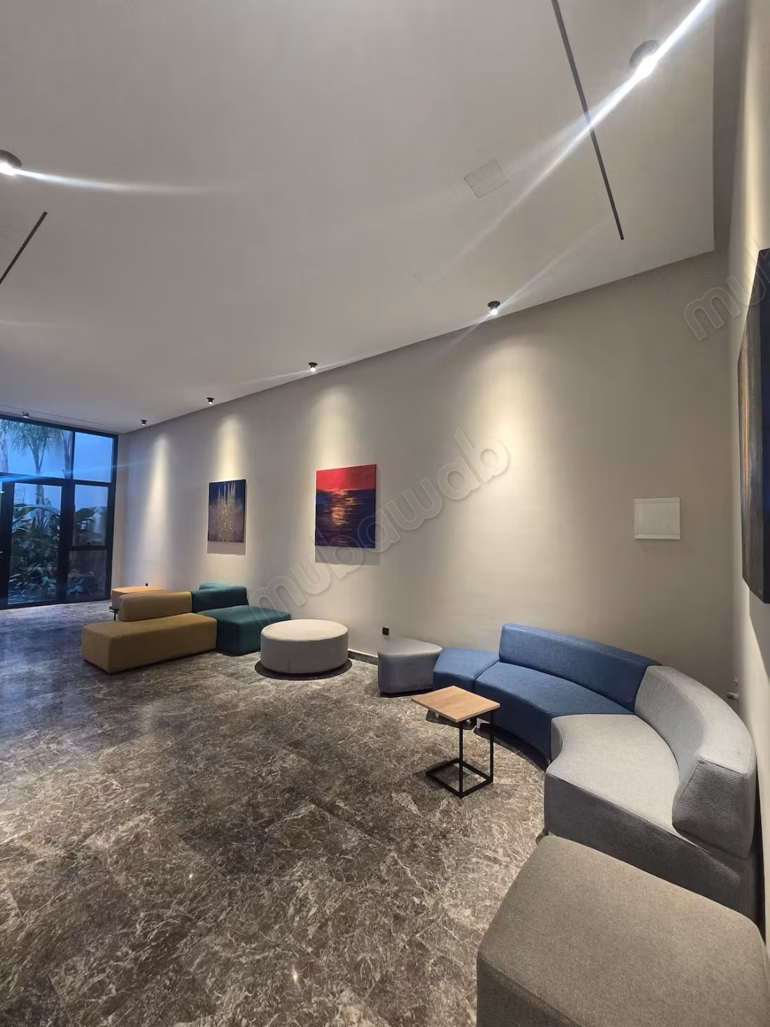 Apartamento en alquiler en Beauséjour. 2 habitaciones grandes. Amueblado