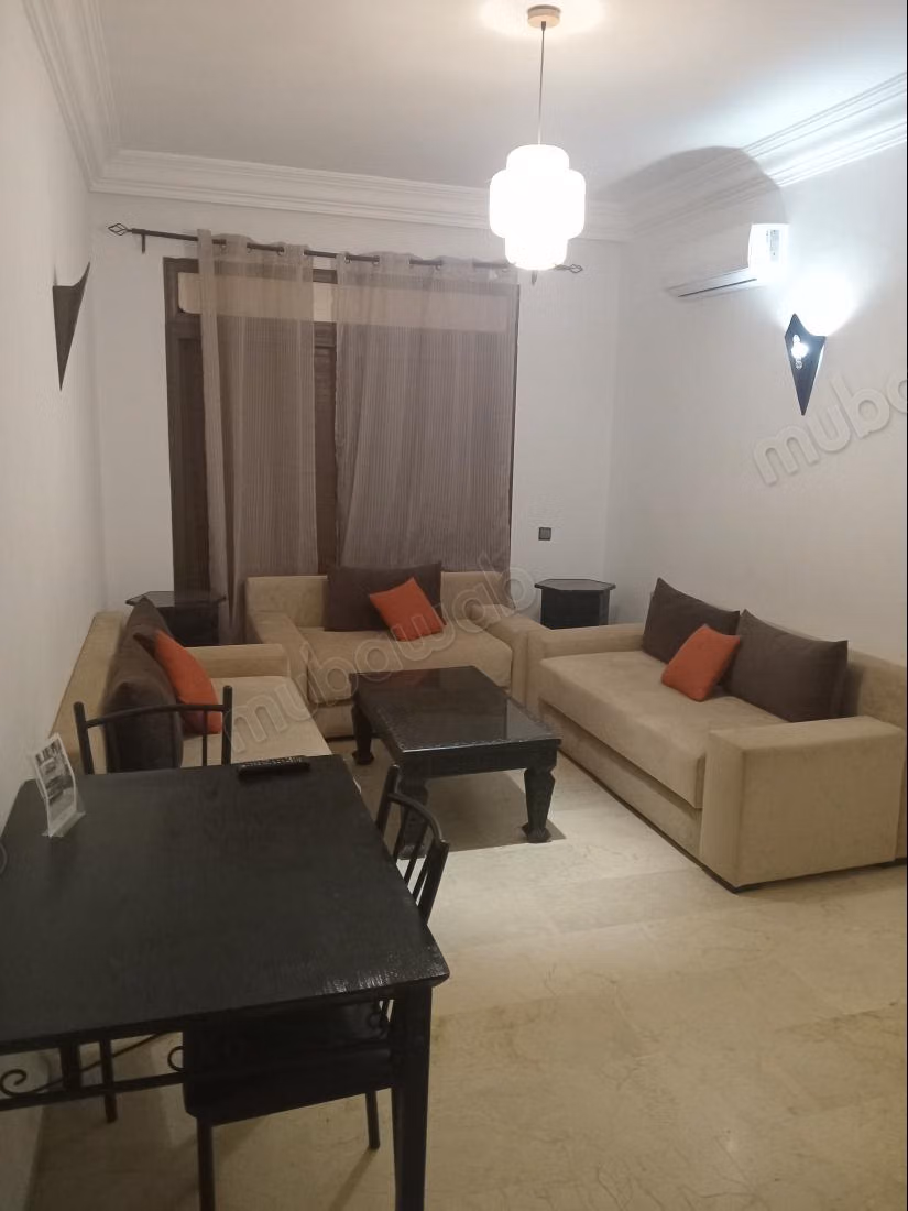 Prachtig appartement te huur in Hivernage. Oppervlakte van 55 m². Gemeubileerd.