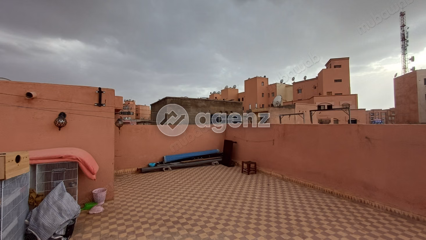 House for sale 228 m², 5 bedrooms Hay Al Bahja Marrakech