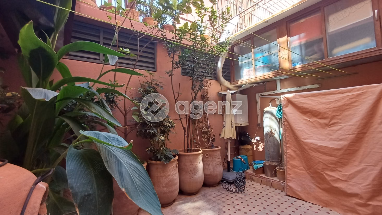Duplex for sale 263 m², 4 bedrooms Samlalia Marrakech