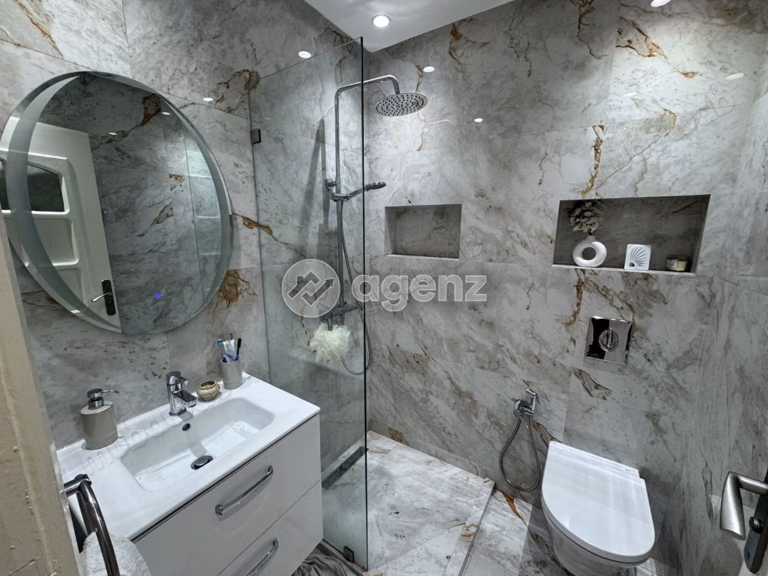 Appartement à vendre 67 m², 2 chambres 
Beausite Casablanca — 6