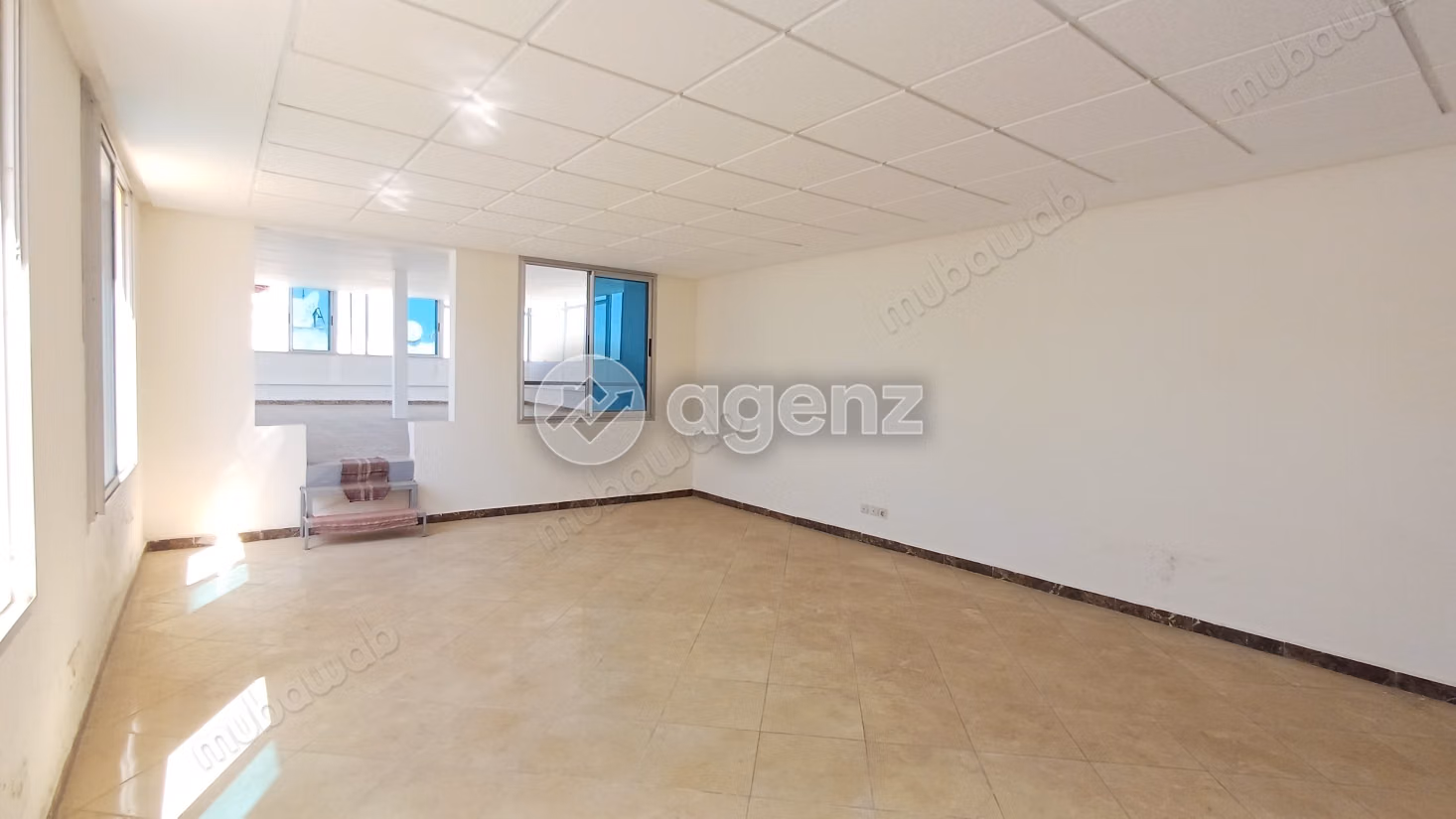 Ufficio in affitto 125 m² Estensione Maârif Casablanca