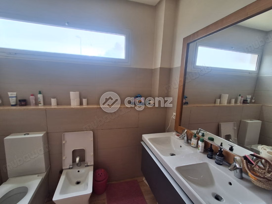 Villa for sale 250 m², 4 bedrooms Dar Bouazza Dar Bouazza