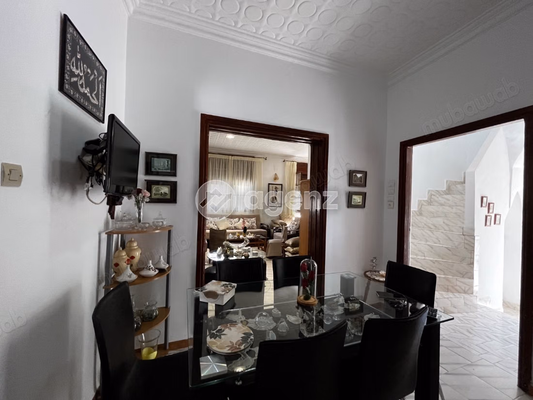 Villa à vendre 300 m², 5 chambres Polo Casablanca