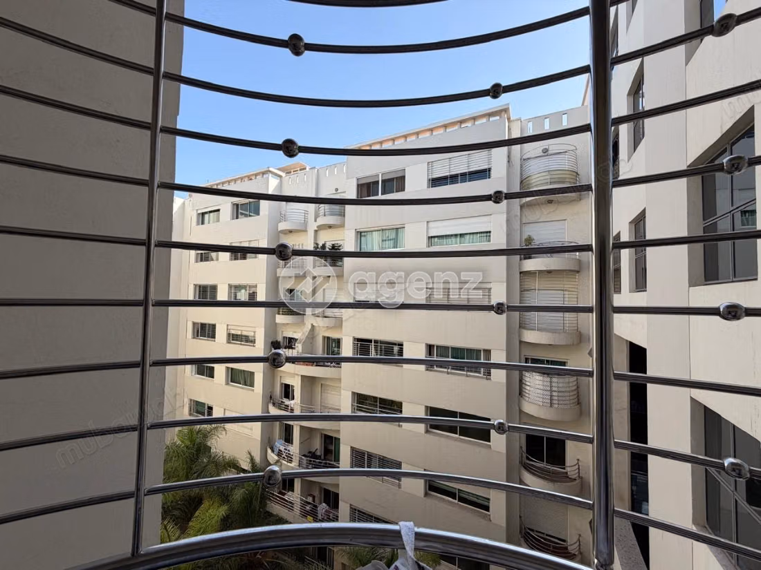 Apartment for sale 151 m², 3 bedrooms Hospitals Casablanca