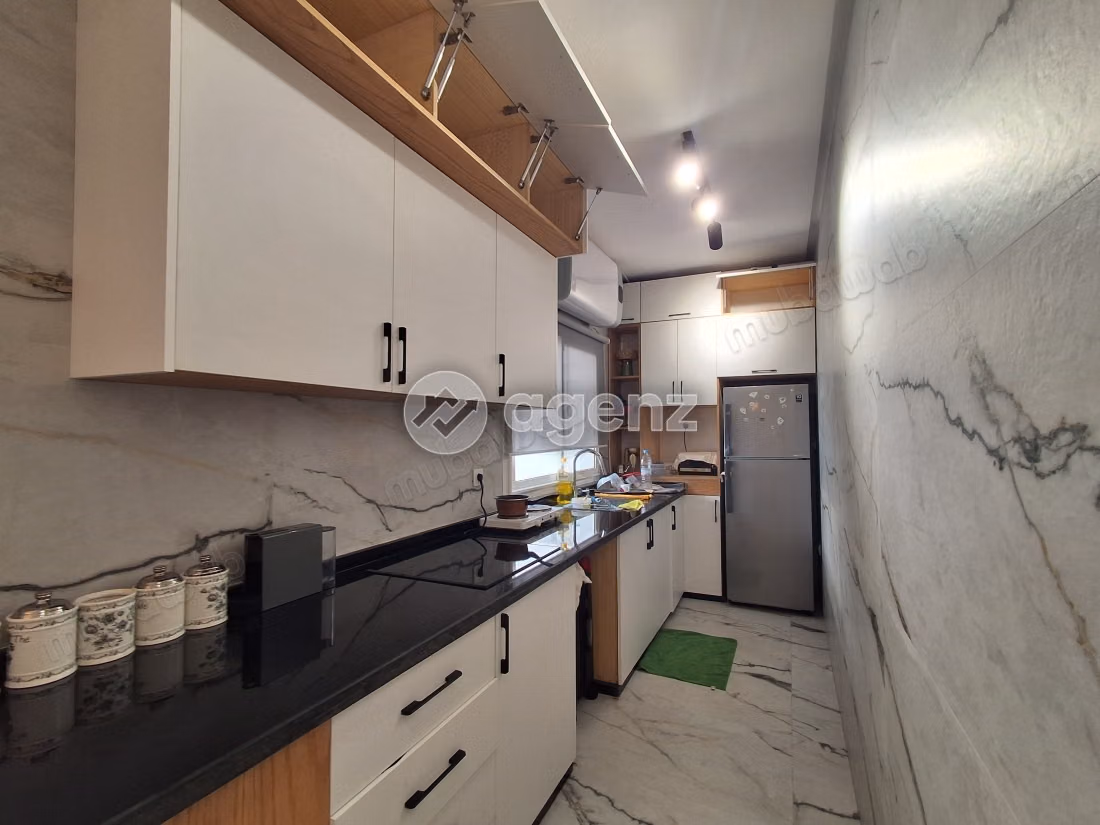 Studio for sale 100 m² La Gironde Casablanca