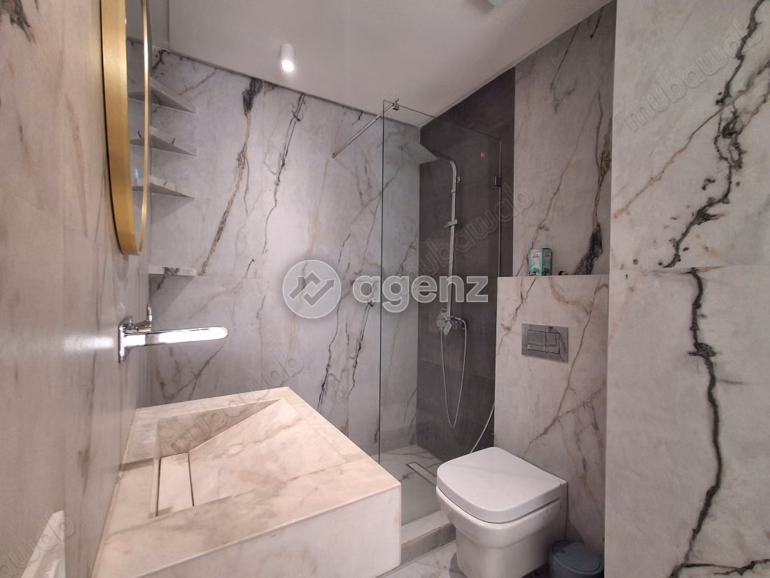 Studio for sale 100 m² La Gironde Casablanca