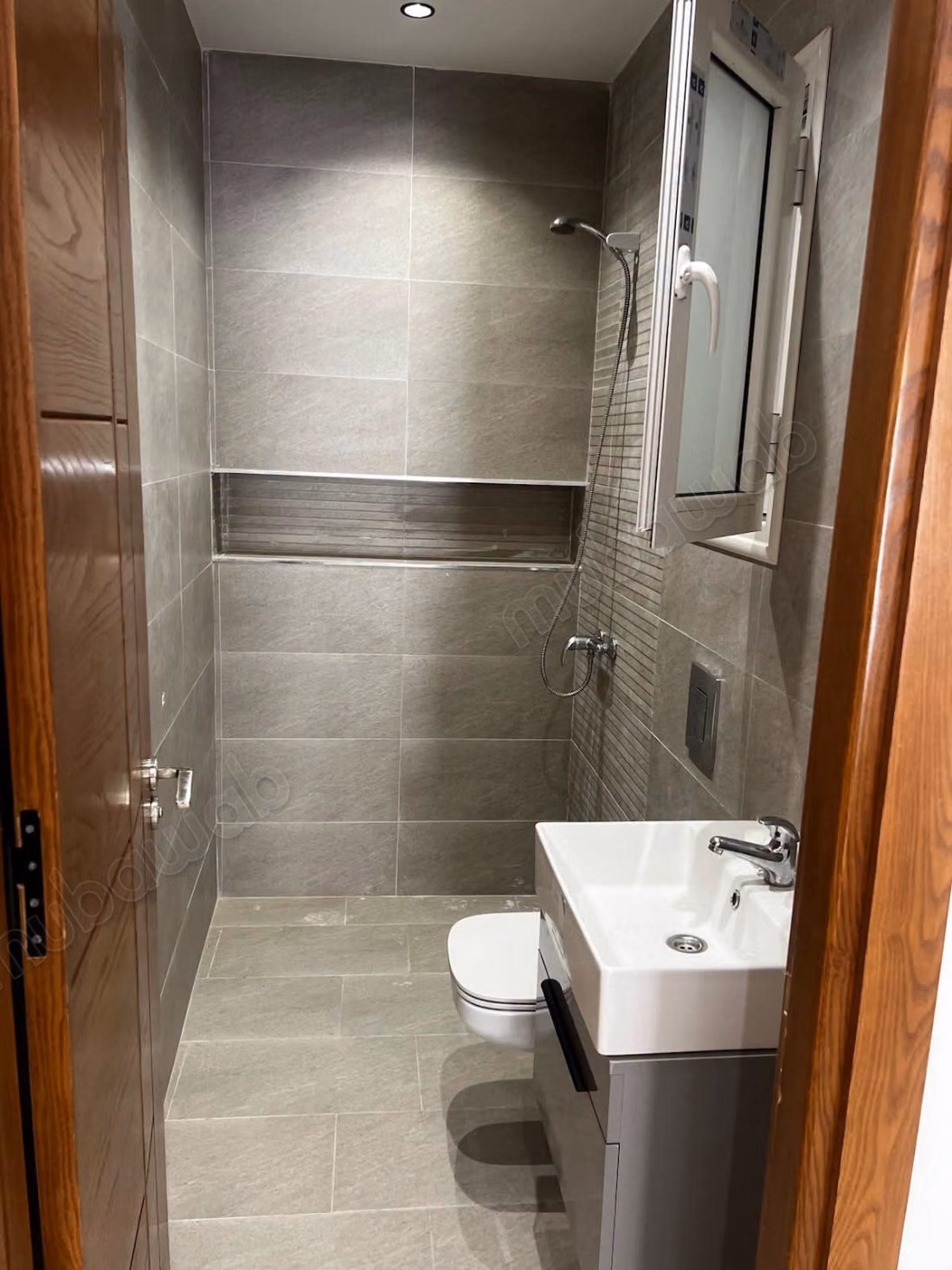 Beautiful apartment for sale. 2 bedrooms. Well furnished