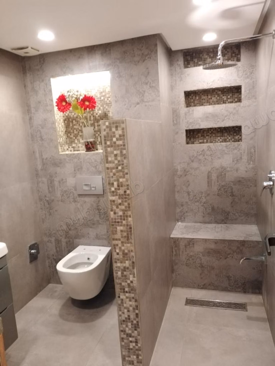 Excelente apartamento en alquiler en Bouskoura. Superficie total 180 m². Ascensor y plazas de aparcamiento