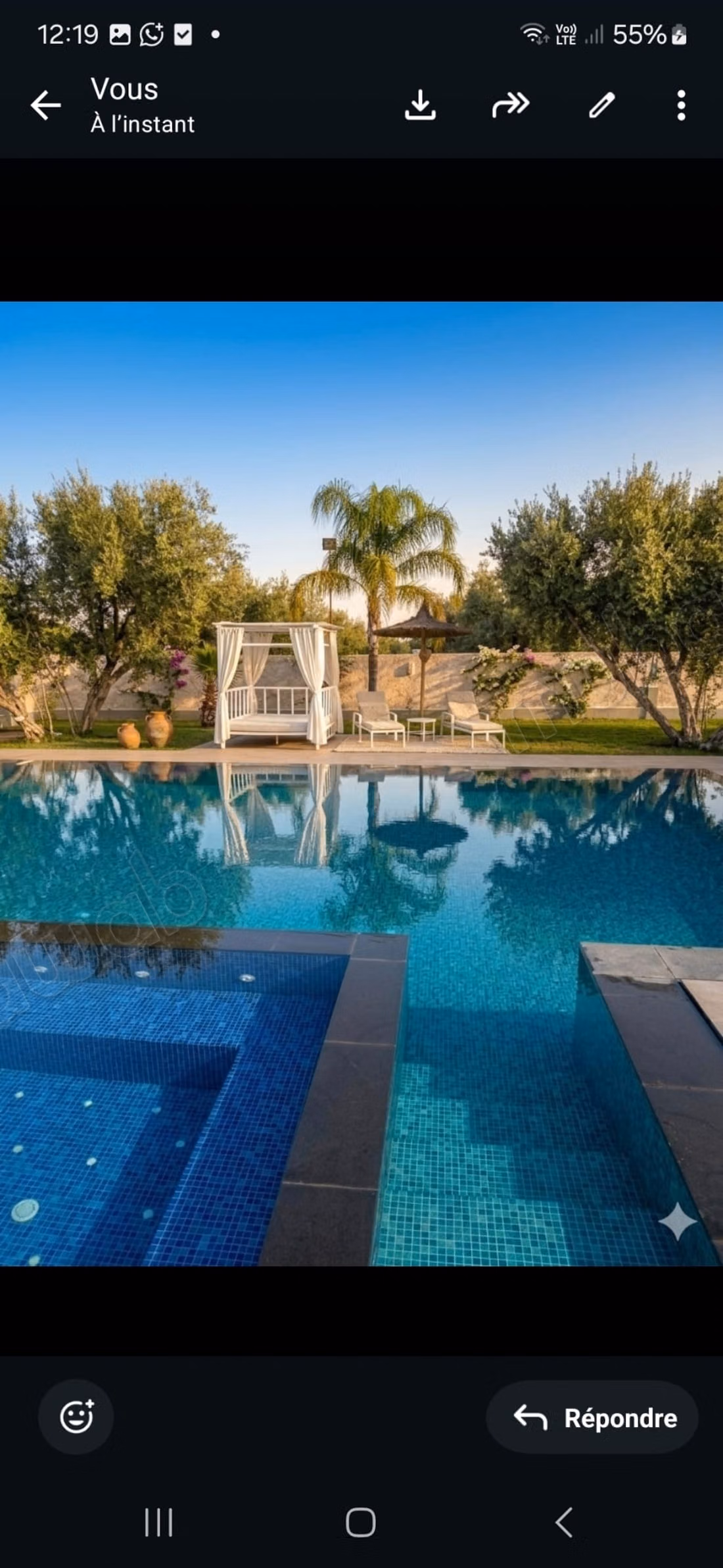 Magnificent villa for rent for your vacation on Fez Road. 10 comfortable rooms. Parking spaces and terrace