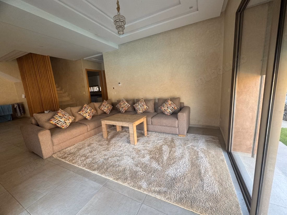 Villa en location longue durée