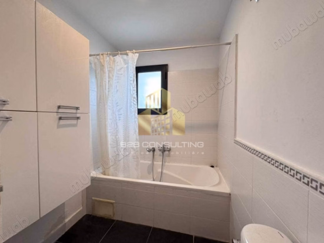 À louer un duplex avec jardin à la marsa cité les