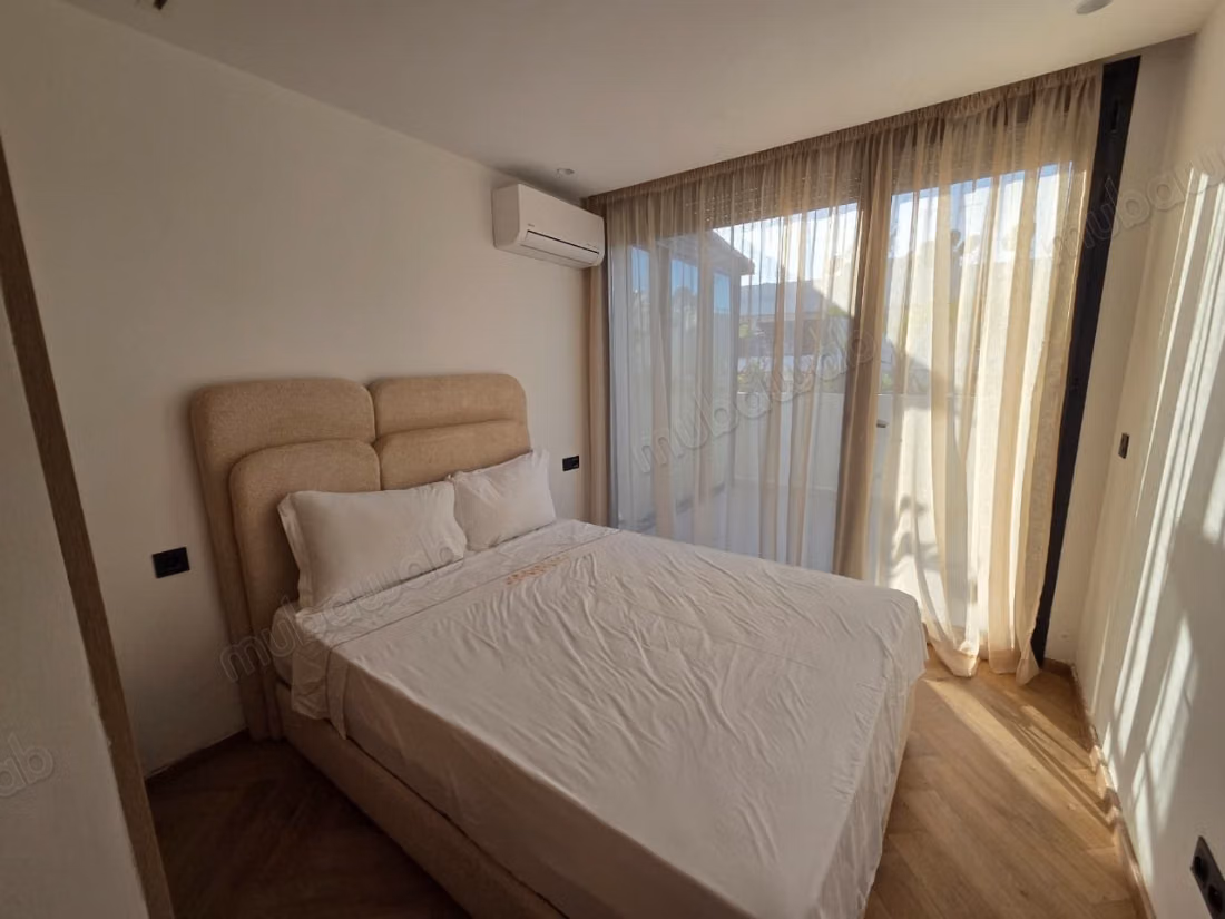 Renovated furnished apartment for rent in Gauthier