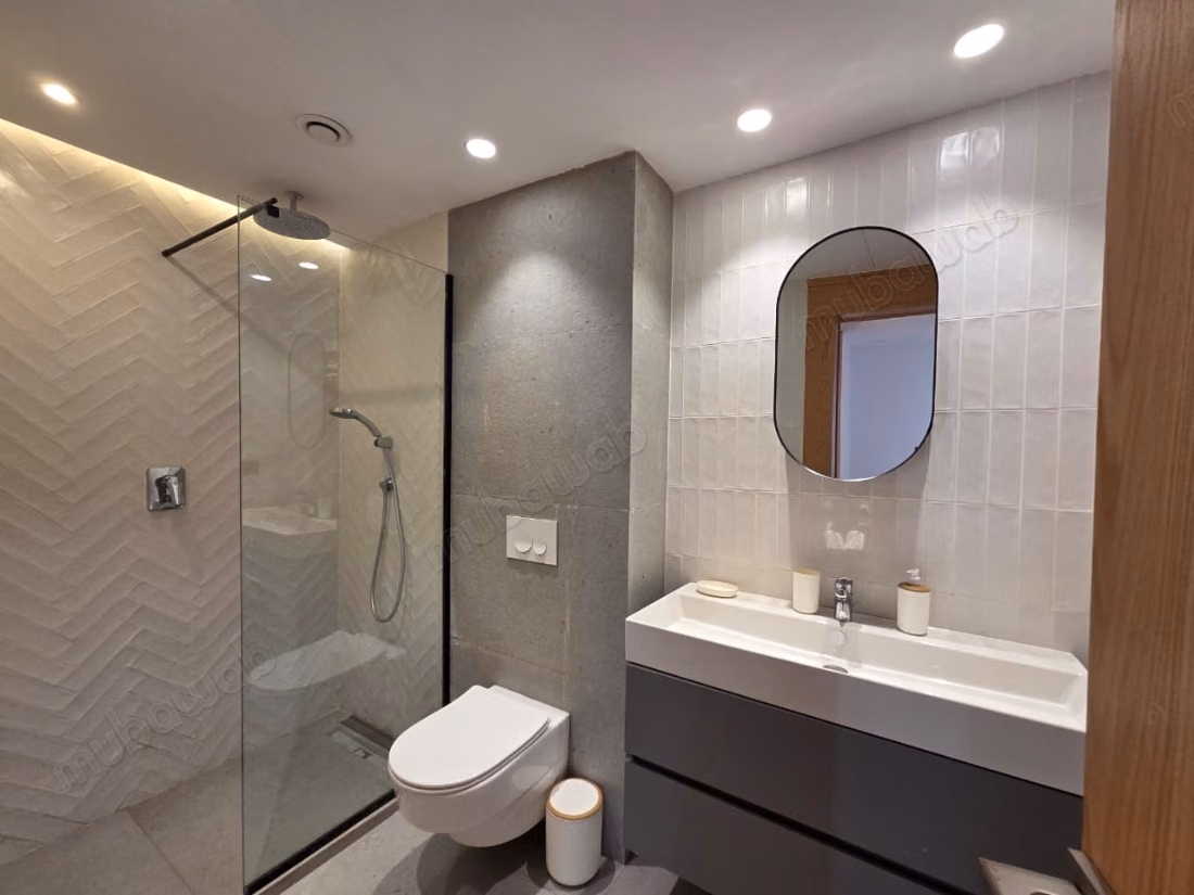 Renovated furnished apartment for rent in Gauthier