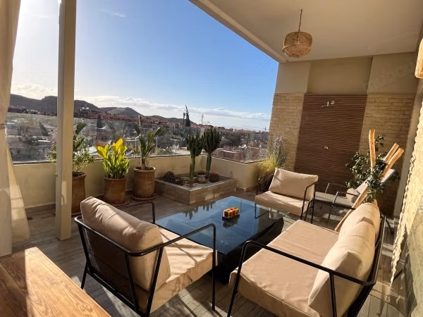 For rent: Beautiful 2-bedroom apartment in Semlalia