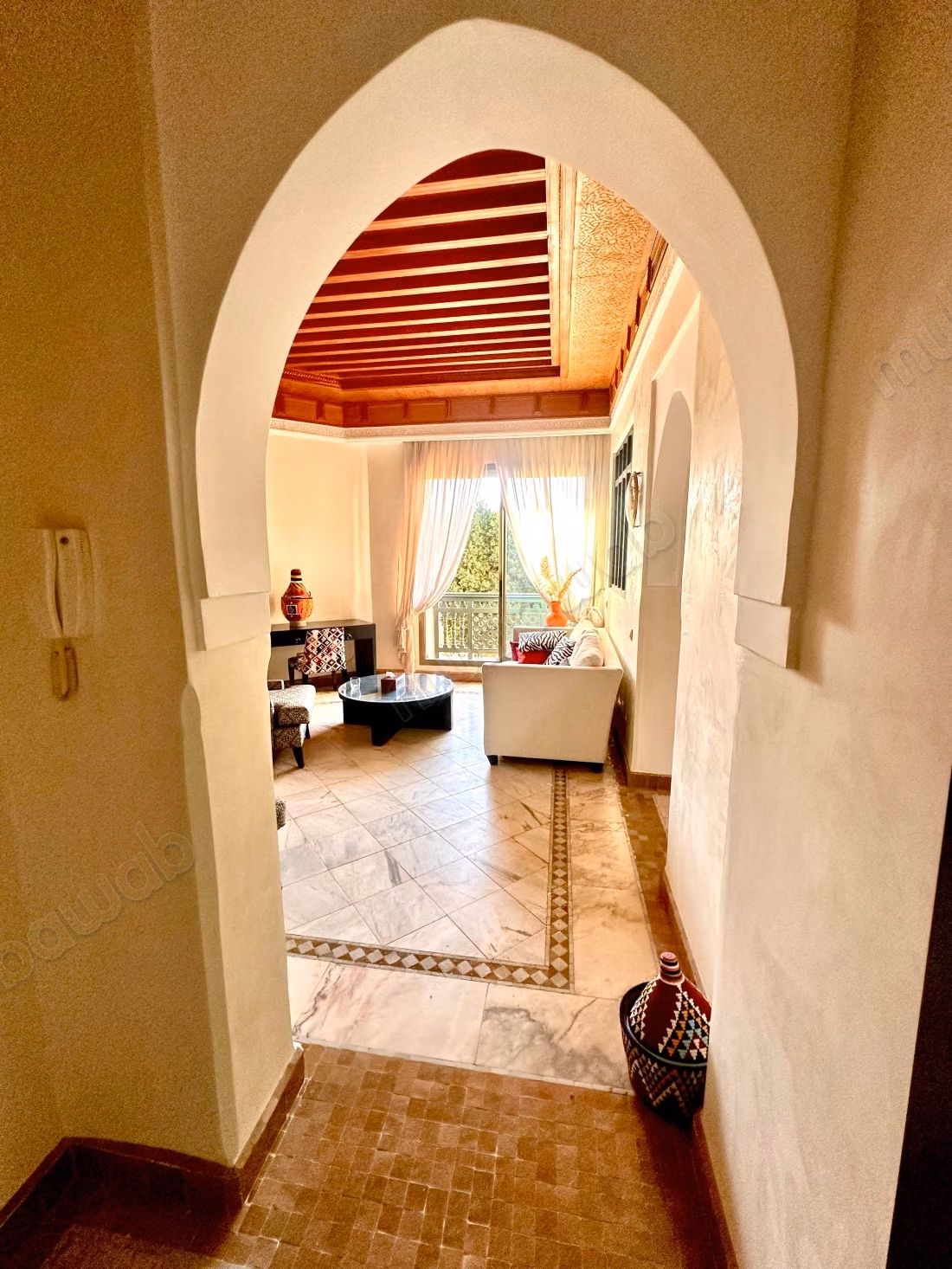The Palmeraie Gardens 3, superb renovated apartment, contemporary with a Moroccan touch, bright and quiet