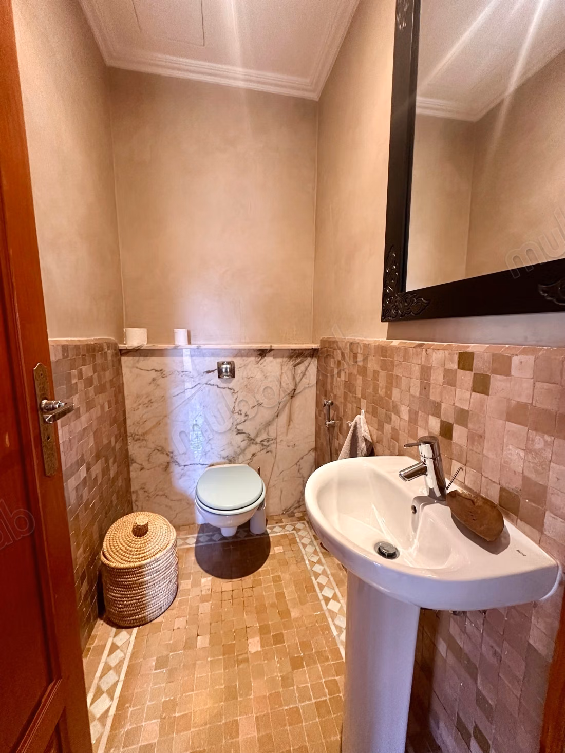 The Palmeraie Gardens 3, superb renovated apartment, contemporary with a Moroccan touch, bright and quiet