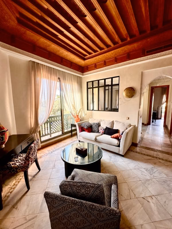 The Palmeraie Gardens 3, superb renovated apartment, contemporary with a Moroccan touch, bright and quiet