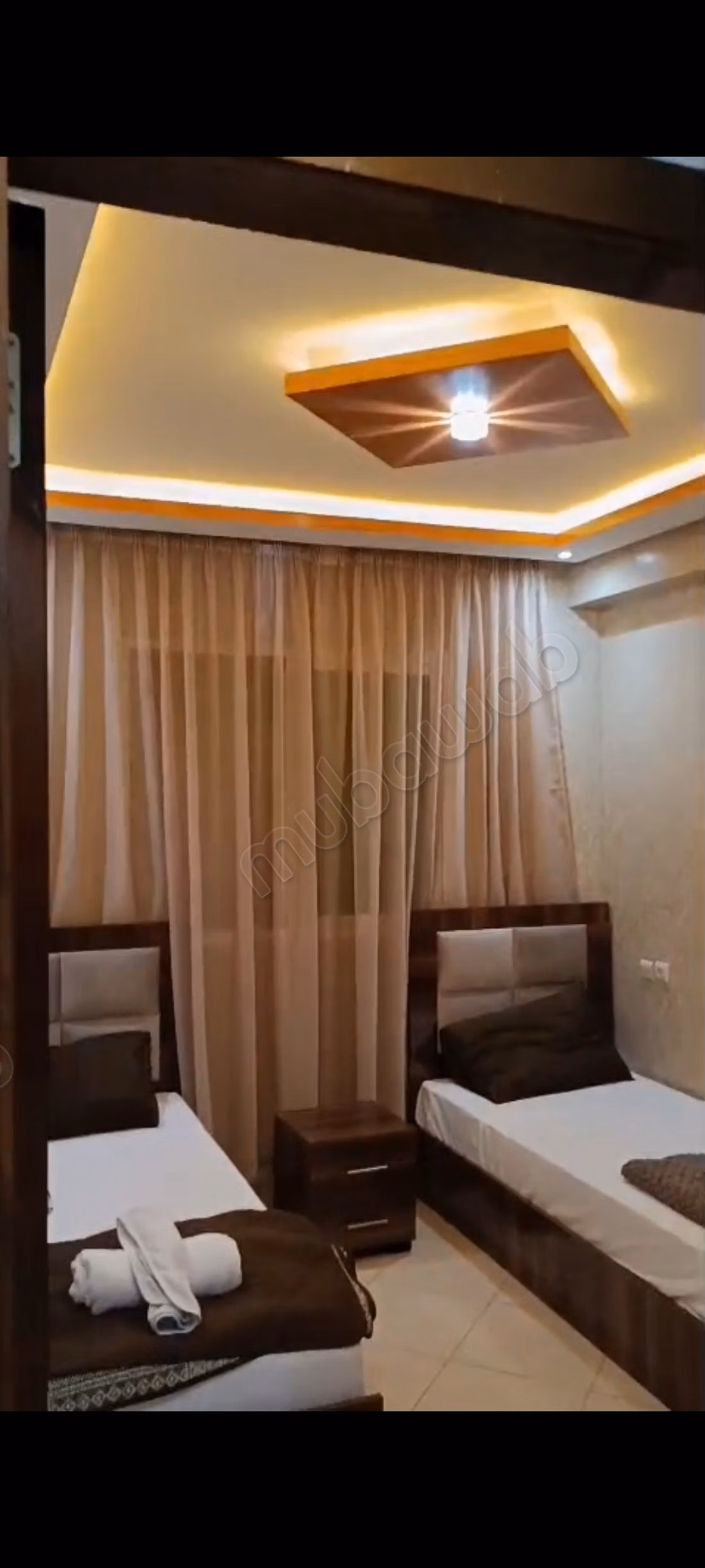Appartement en location à Sakani. 
2 pièces confortables. 
Meublé