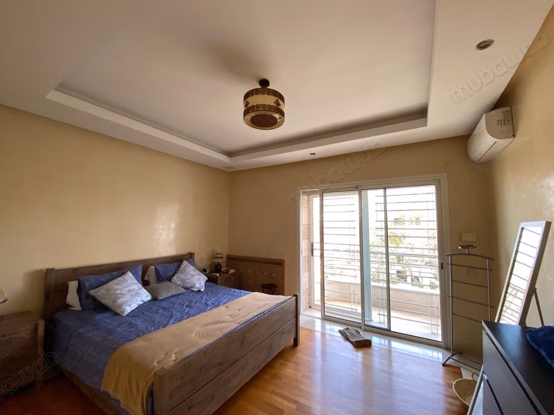 Penthouse for sale in Hay Riad. 5 rooms. With elevator and terrace