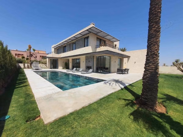Villa con 4 camere nel quartiere di Amelkis