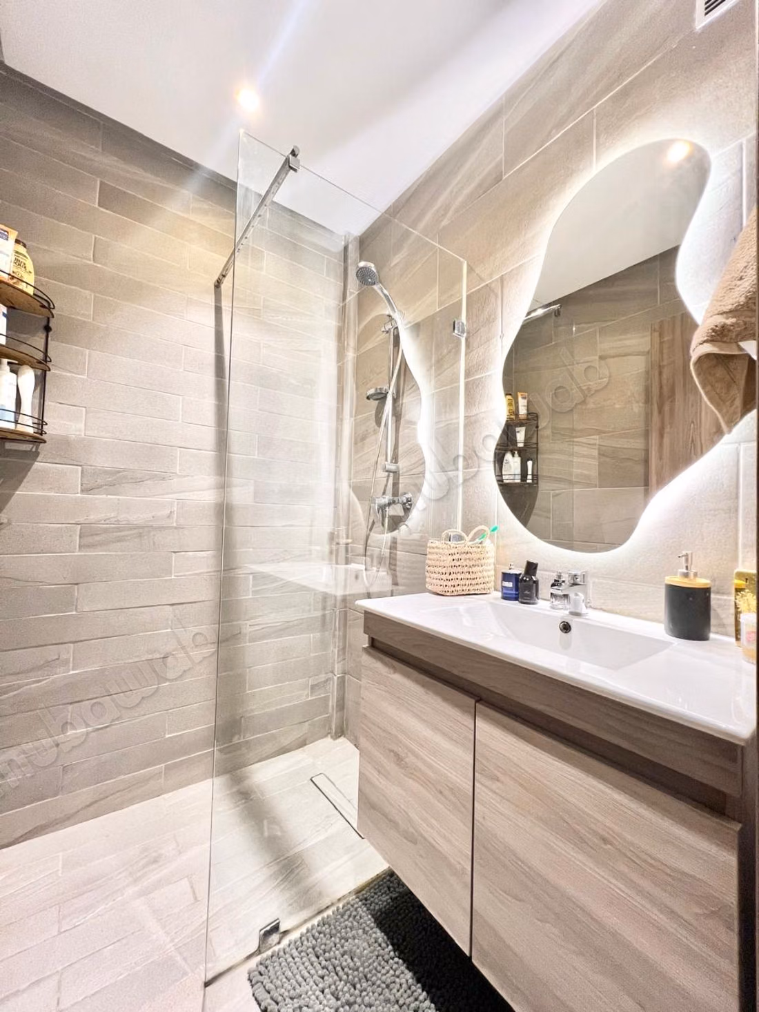 Renovated apartment in a secured residence